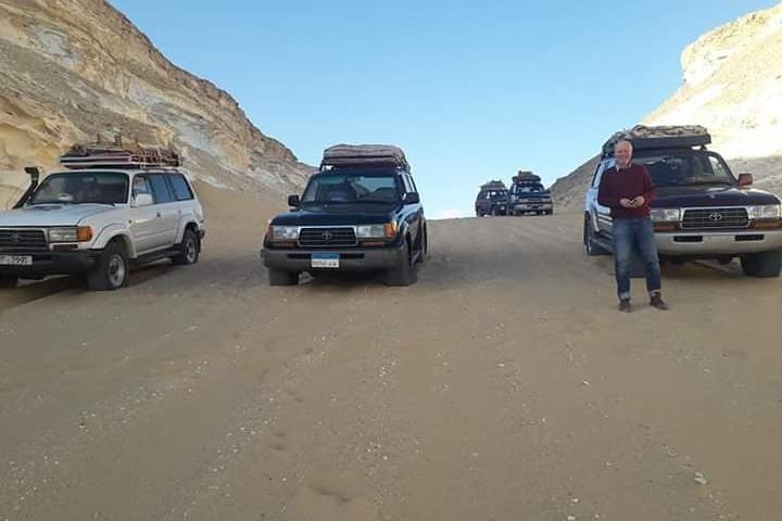 White Desert and Bahariya Oasis Tour From Cairo