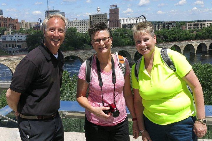 Minneapolis & St. Paul Highlights Private Riding & Walking Tour (3 hrs)