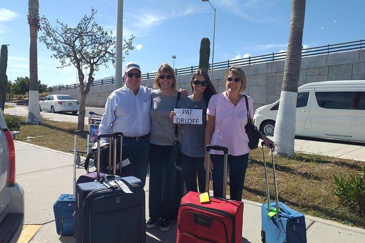 services transportation, airport transportation in los cabos, Private shuttles
