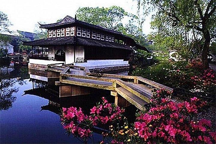 Suzhou and Zhujiajiao Water Town Private Customized Day Tour from Shanghai