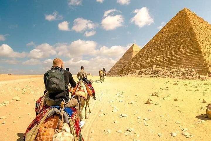 Private Day Tour at the Pyramids of Giza & Riding a Camel
