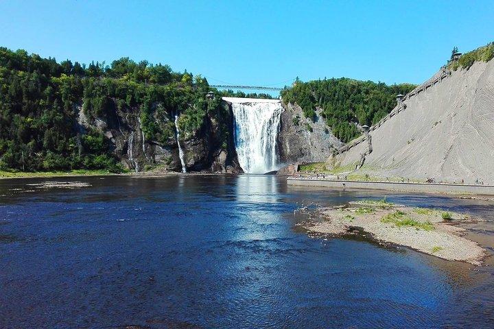 Quebec city & Montmorency Falls 1 Day Tour from Montreal