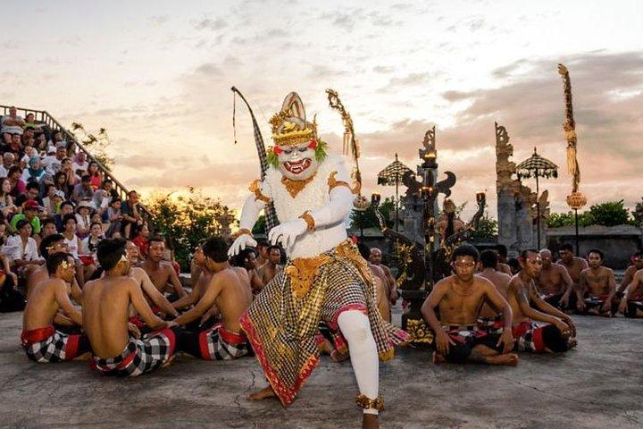 ️Uluwatu Temple Sunset & Kecak Fire Dance Tour