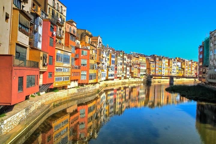 Girona & Costa Brava Small-Group Tour from Barcelona with Pickup