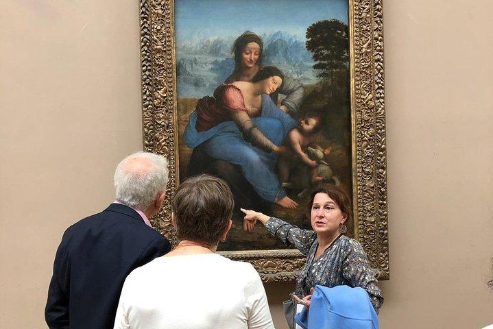 1:30 hours tour of Louvre museum
