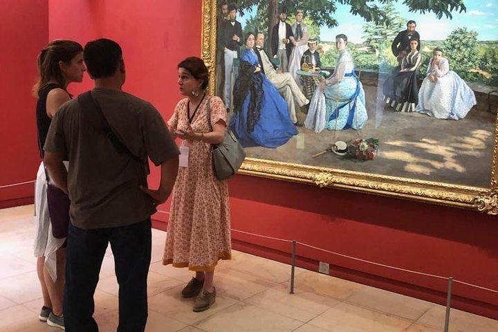 1:30 hours tour of Louvre museum