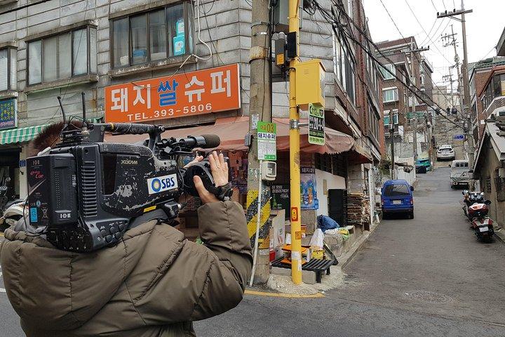 [Premium Private tour] PARASITE Film Location & 3 Peak in Original Seoul