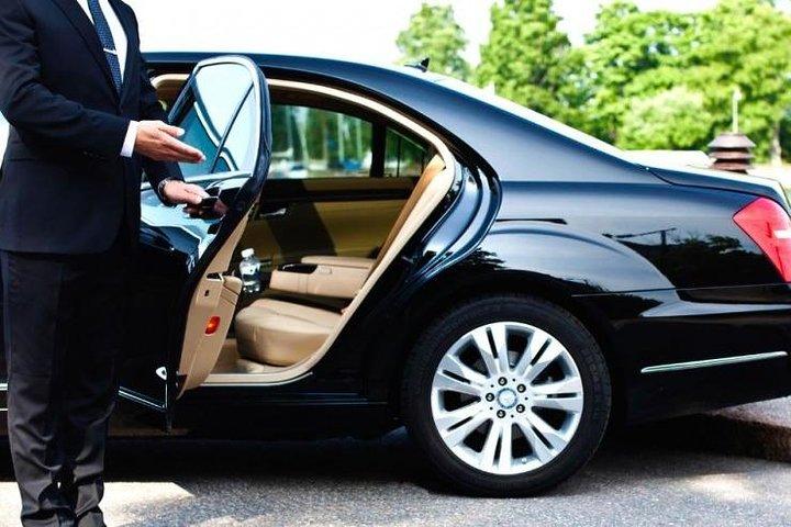 Airport Pick Up Service to Sigiriya Dambulla and Habarana