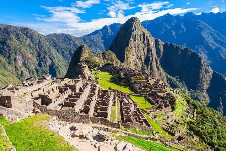 Machu Picchu Wonder of the Modern World