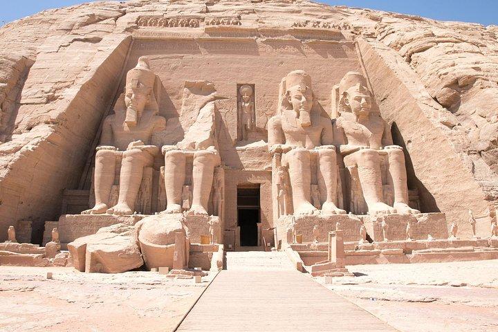 Private Tour to Abu Simbel Temple from Aswan