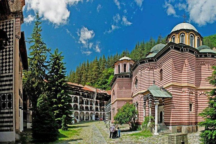 From Sofia: Rila Monastery and Plovdiv Day Trip