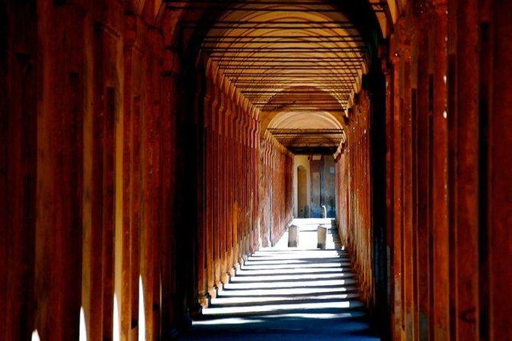 Bologna City & Europe Oldest University Private Guided Tour