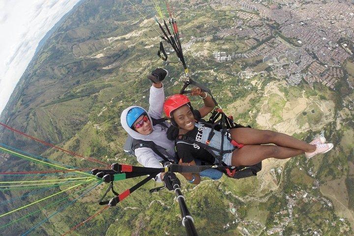 Paragliding Adventure with Transportation and Gopro Videos HD