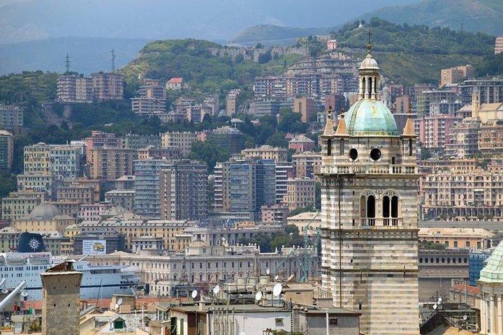 Airport Transfer: Genoa Airport GOA to Genoa by Luxury Van