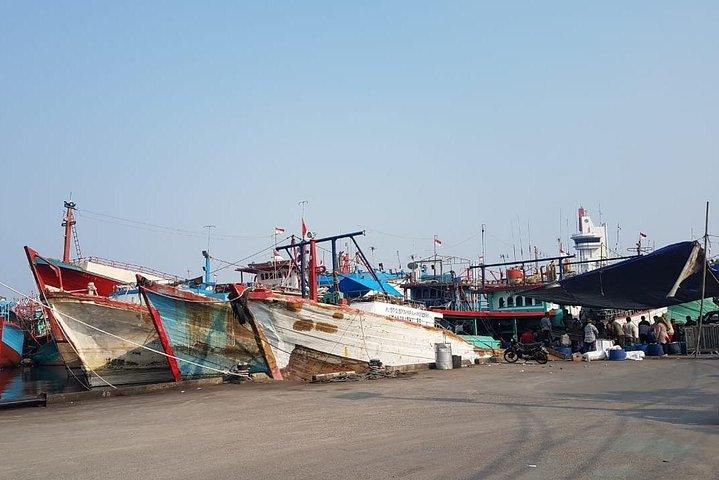 Look at Jakarta Local Experience Tour With Boating