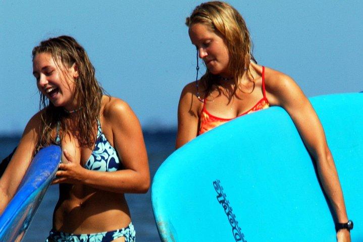 Maui Surf Instruction 101 at Kalama Beach in Kihei