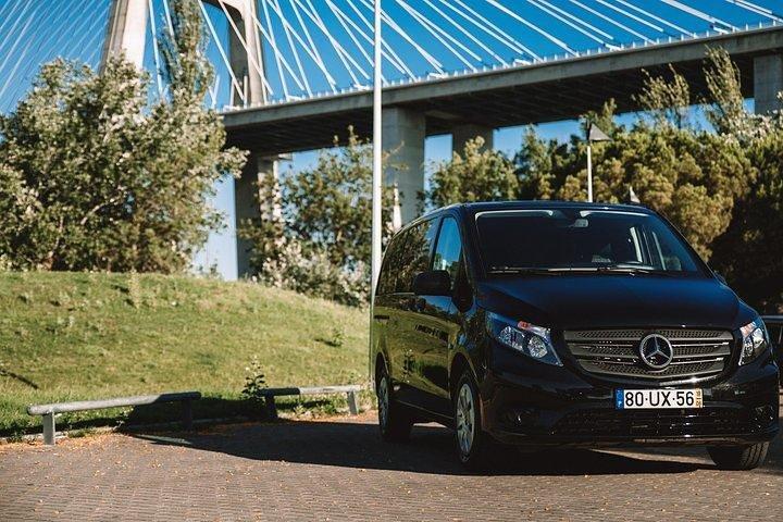 Fátima & the West coast of Portugal - Private Van Tour