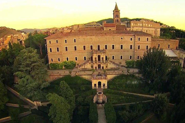 Hadrian's Villa & Villa D'Este in Tivoli Private Tour from Rome