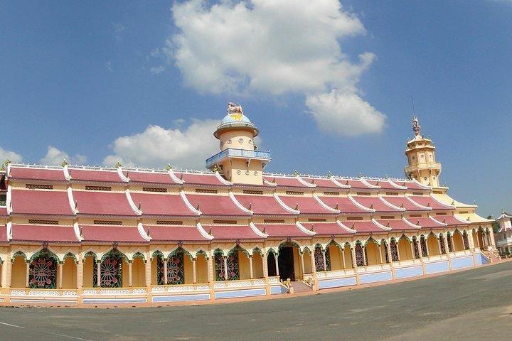Cao Dai Temple And Black Lady Mountain Day Tour