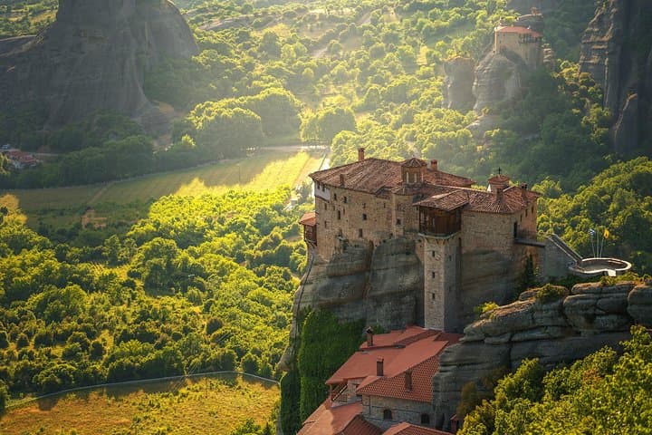 Meteora Monasteries Private Daytrip from Athens