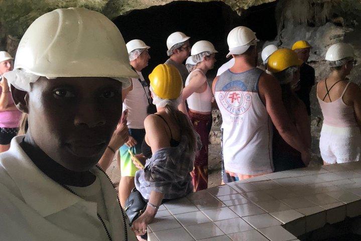 Explore Montego Bay Jamaica Private Tour to Green Gratto Cave
