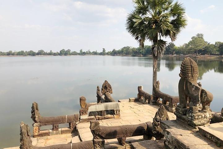 Full-Day Temples of Angkor Small Group Tour - Free Hotel Pick up