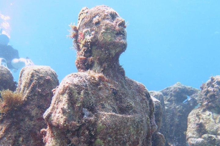 Try Dive in Cancun Underwater Museum