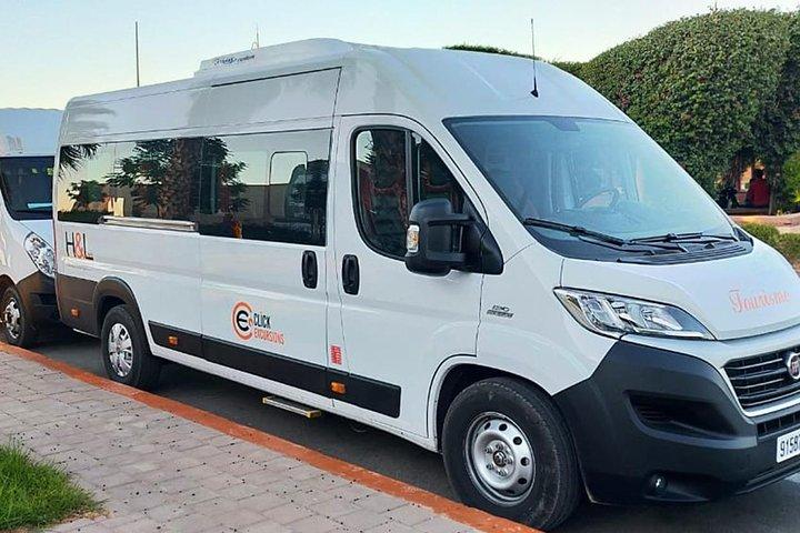 Private Transfer: Marrakech to Casablanca City