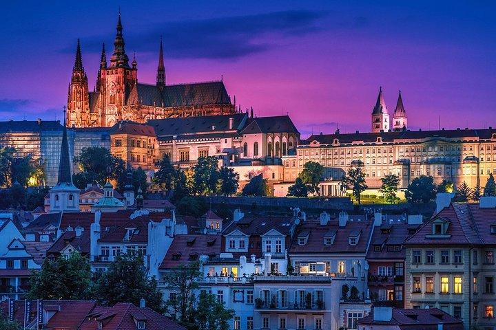 Prague private day tour from Vienna ( local guide )