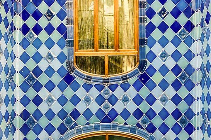 Casa Batlló | Private tour (2H) | Skip the line | Private guide