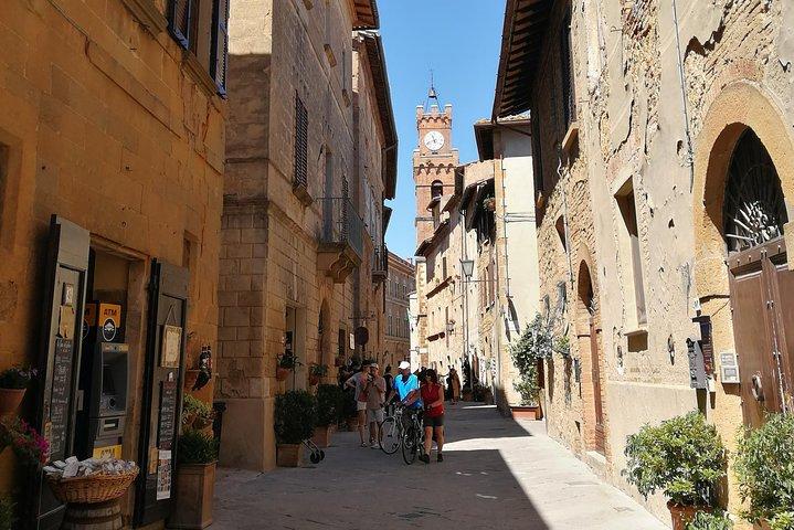 Private Walking Tour of Pienza with Licensed Tour Guide