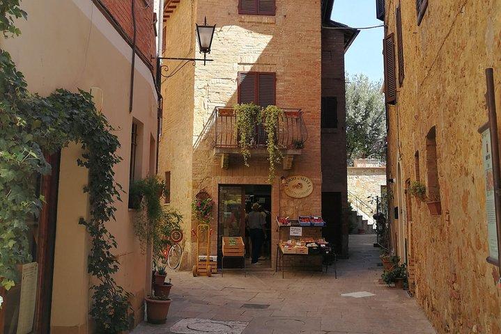 Private Walking Tour of Pienza with Licensed Tour Guide