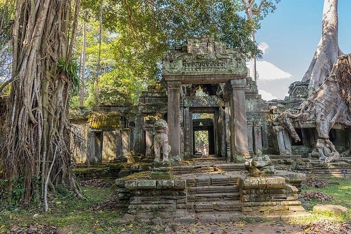Fullday Banteay Srei Excursion - Pick up and drop off