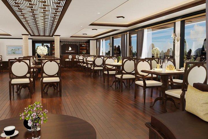 Halong Luxury Cruise 2D/1N: Kayaking, swimming, Surprise cave, Titop island