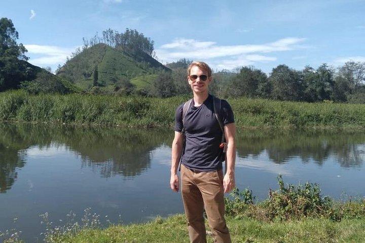 2 Nights Misty Munnar Sightseeing (Private Tour with Car) - Iris Holidays