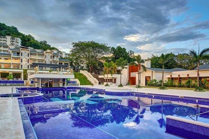 Transfer From Liberia Airport To Azura Beach Resort