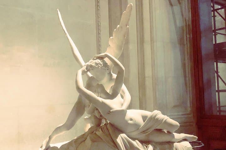 Louvre: Everything but the Mona Lisa - Limited to 6 Guests