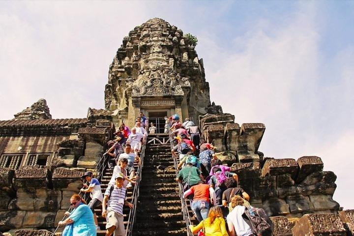 All Major Temples and Kulen Mountant Waterfall - 3 Days