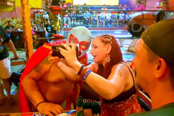 COMBAT Lucha Libre(Wrestling live show) & Tacos