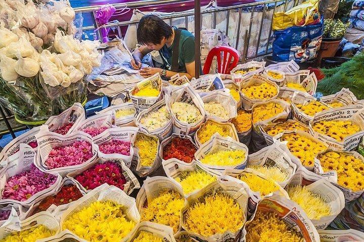 True Secrets, Hidden Treasure and Famous Lane of Bangkok