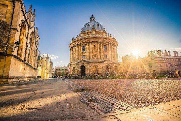 Private Day Tour to Oxford and The Cotswolds