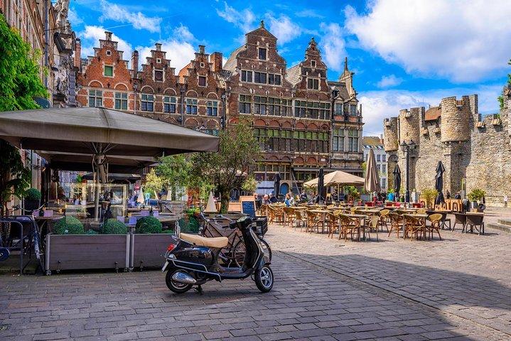 Day trip to Ghent and Atomium from Brussels