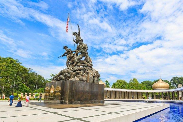 Guided 11 Top Attractions: Kuala Lumpur Half-day City Tour