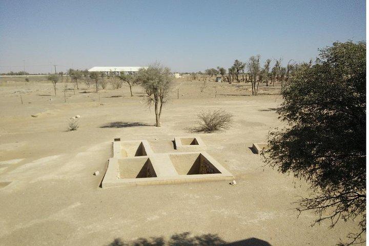 Private 4x4 Mleiha Archaeological Desert Safari with Museum visit
