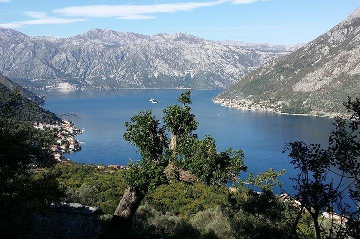 Bike & hike tour