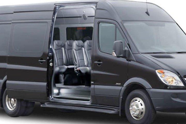 Private VAN New York City Airport Arrival Transfer