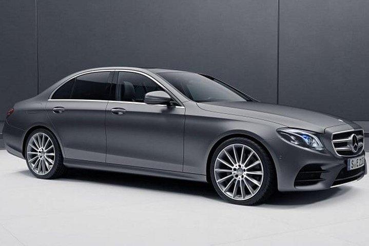 Arrival Private Transfers from Hamburg Airport XFW to Hamburg City