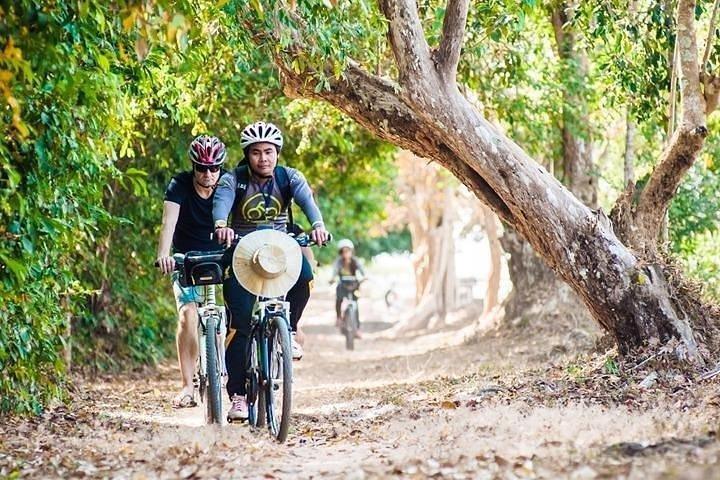 Full-Day Angkor and Temples Cycling Tour - Inclusive Lunch
