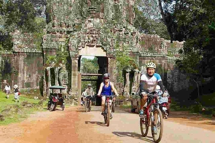 Full-Day Angkor and Temples Cycling Tour - Inclusive Lunch