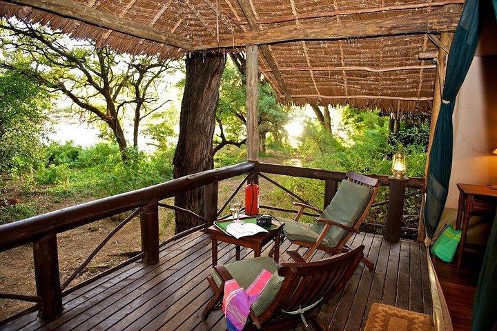 4 Days Samburu , L. Nakuru & L. Bogoria safari package (minimum 2 Pax)